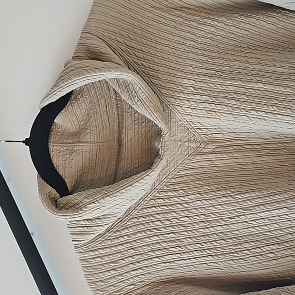 Lululemon Sweater, Size M - Picture 2 of 4